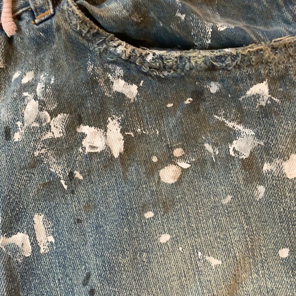 Magnolia Pearl Cotten Minor Paint Splatter Jeans - Picture 10 of 15